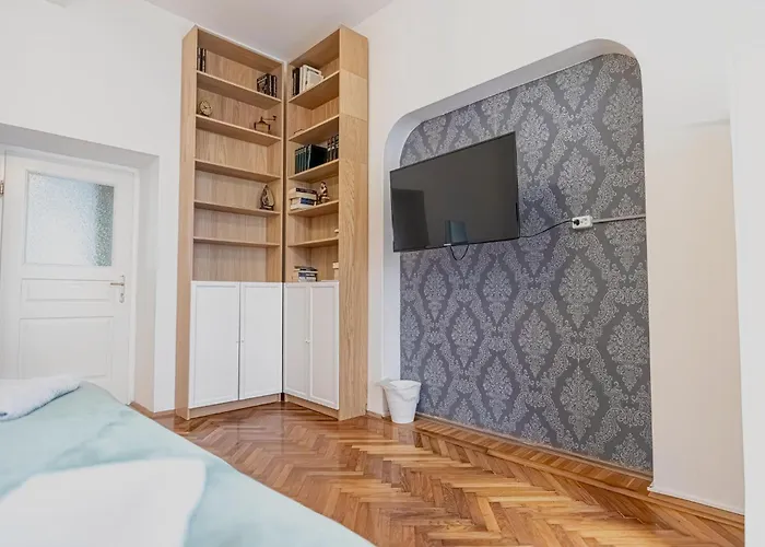 Convenient 3-br 15 Min To Landstrasse Hub דירה וינה