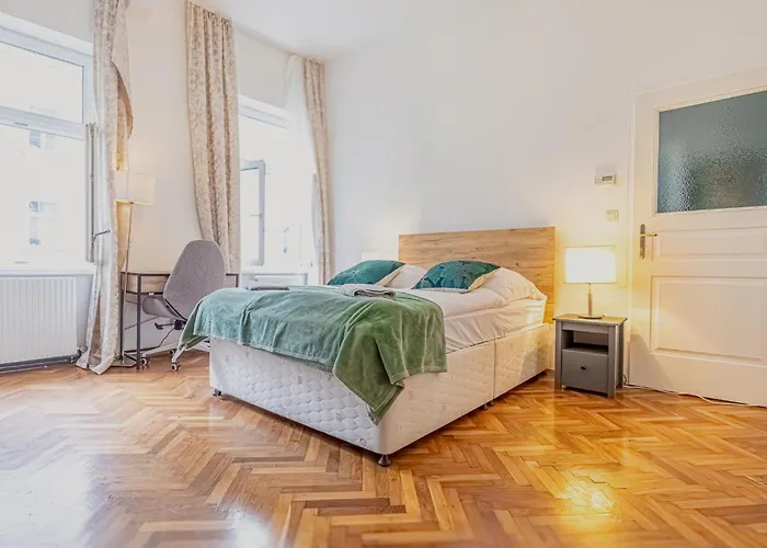 Convenient 3-br 15 Min To Landstrasse Hub וינה