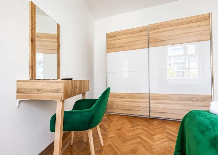 Convenient 3-br 15 Min To Landstrasse Hub * וינה