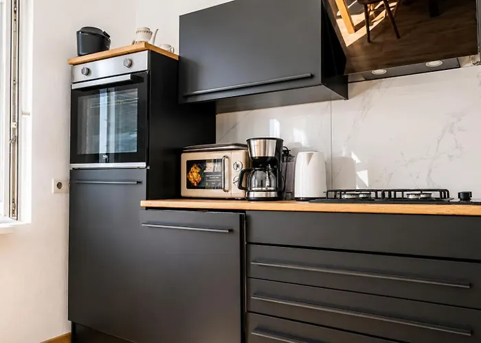 דירה Convenient 3-br 15 Min To Landstrasse Hub *